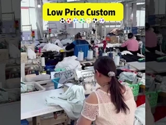 Bộ đồ bóng đá màu xanh tùy chỉnh Chiều dài tay áo ngắn / dài Tên đội Đặt mặt trước / sau / vai / tay áo